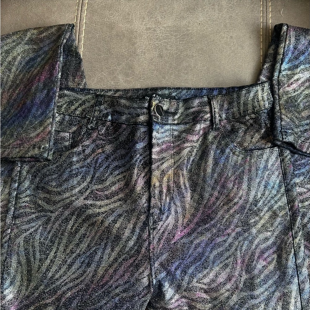 Apperloth Multicolor Patterned Pants - Picture 2 of 3